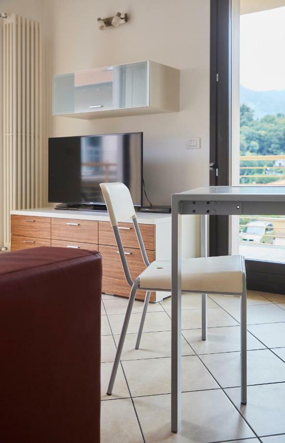 Apartment Alessandra Lenno Exterior photo